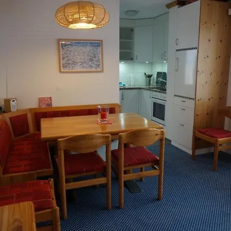 Apartment Paradies 310 *